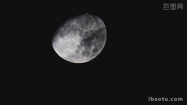 超大月亮实拍镜头01497439